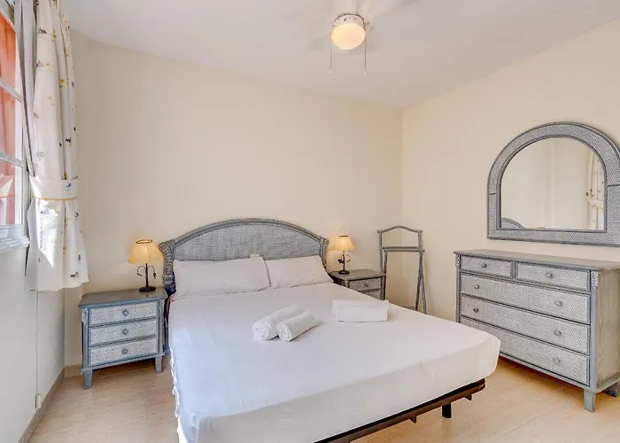 Los Cristianos Big Terrace Apartment