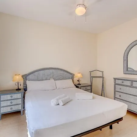 Los Cristianos Big Terrace Apartment